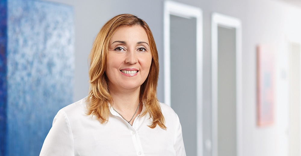 Sevim Usta, SER Mitarbeiter